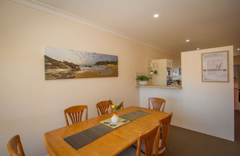 Meridian Beachside Apartments - Darwin Holiday 5