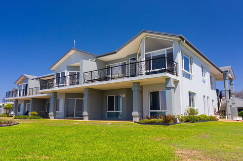 Meridian Beachside Apartments - Darwin Holiday 0