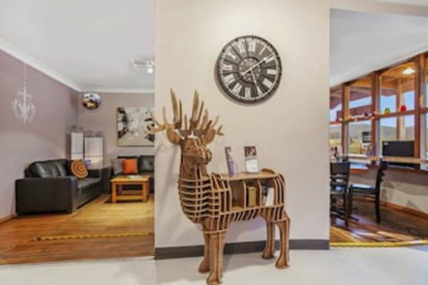 Mole Creek Guest House - Darwin Holiday 5