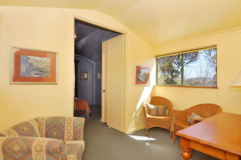 Tree Elle - Darwin Holiday 3