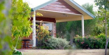 Amamoor Homestead B&B And Country Cottages - Darwin Holiday 0