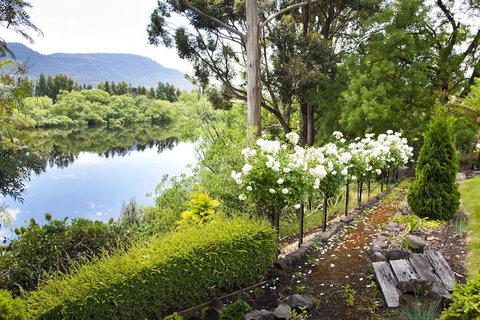 The Shingles Riverside Cottages - Darwin Holiday 4
