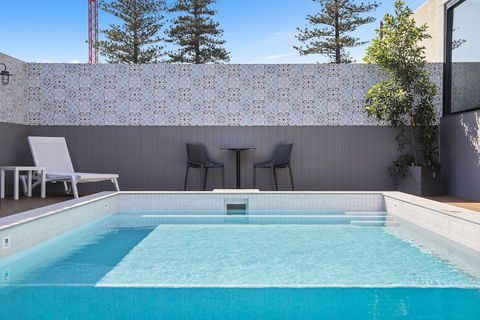 Nova Kiama - Darwin Holiday 1