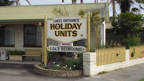 Lakes Entrance Holiday Units - Darwin Holiday 3