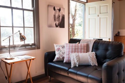 Clonmara Country House & Cottages - Darwin Holiday 6