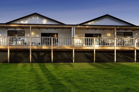 A1 Motels Port Fairy Motel And Apartments - Darwin Holiday 2
