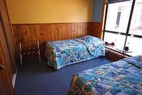 Bicheno's A Plus Apartments - Darwin Holiday 3