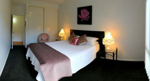 Corlette Retreat - Darwin Holiday 2