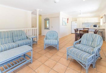 Sails On Horseshoe - Darwin Holiday 6