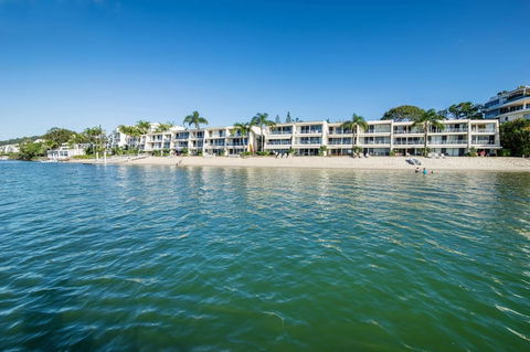 Noosa Harbour Resort - Darwin Holiday 0