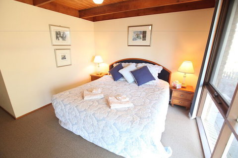 Englewood Ridge - Darwin Holiday 5