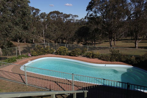 Englewood Ridge - Darwin Holiday 1