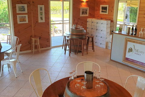Misty Glen Cottage - Darwin Holiday 3