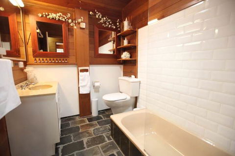 Silverpoint Accommodation - Darwin Holiday 5