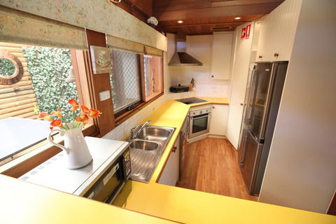 Silverpoint Accommodation - Darwin Holiday 6