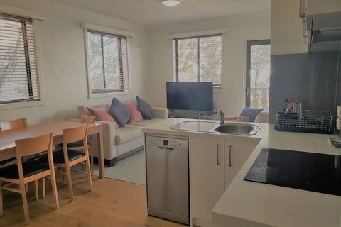 Enzian Hotel - Mt Buller - Darwin Holiday 7