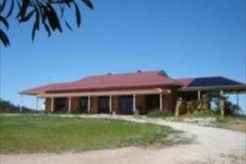 Clare View Accommodation - Darwin Holiday 2