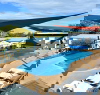 Metung Holiday Villas - Darwin Holiday