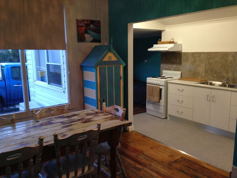 The Spotted Salmon Cottage - Darwin Holiday 3