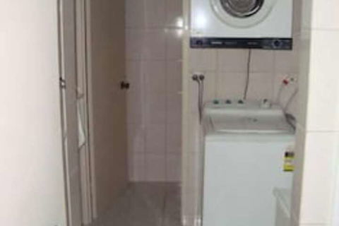 Grosvenor Beachfront Apartments - Darwin Holiday 7