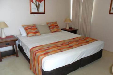 Grosvenor Beachfront Apartments - Darwin Holiday 6