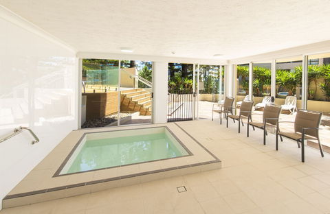 Berkeley On The Beach - Darwin Holiday 1