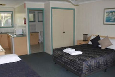 Sanctuary Lakes Fauna Retreat - Darwin Holiday 7