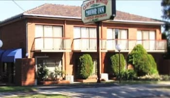 Clayton Monash Motor Inn & Serviced Apartments - Darwin Holiday 1