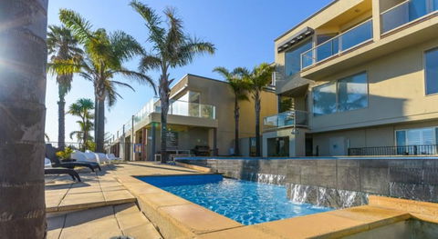The Bluff Resort Apartments - Darwin Holiday 0