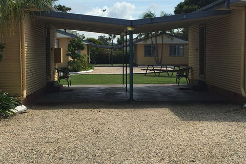 Park Beach Cabins - Darwin Holiday 4