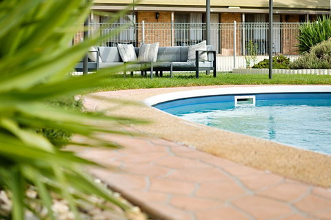 Statesman Motor Inn - Darwin Holiday 4