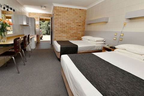 Burke And Wills Motor Inn - Darwin Holiday 7