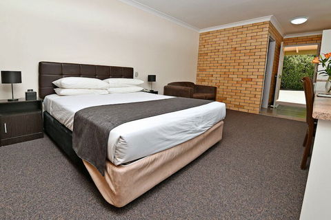 Burke And Wills Motor Inn - Darwin Holiday 6
