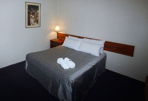 Seaton Arms Motor Inn - Darwin Holiday 5