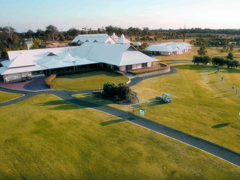 Mercure Bunbury Sanctuary Golf Resort - Darwin Holiday 1