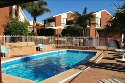 Anchorbell Holiday Apartments - Darwin Holiday 3