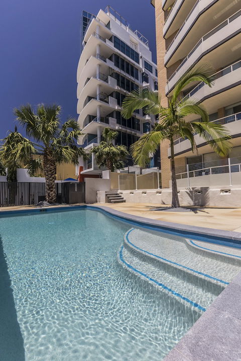 Wyuna Beachfront Holiday Apartments - Darwin Holiday 4
