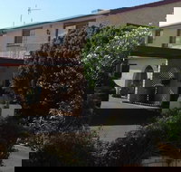 Forest Lodge Motor Inn  Restaurant - Darwin Holiday