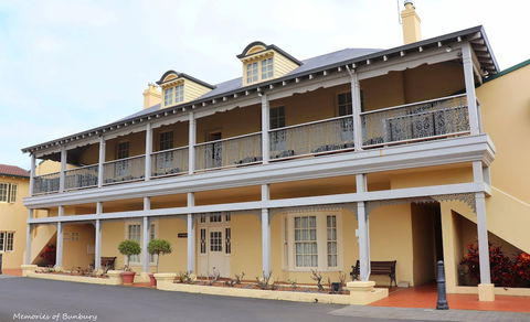The Clifton & Grittleton Lodge - Darwin Holiday 3