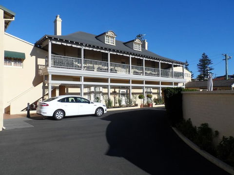The Clifton & Grittleton Lodge - Darwin Holiday 0