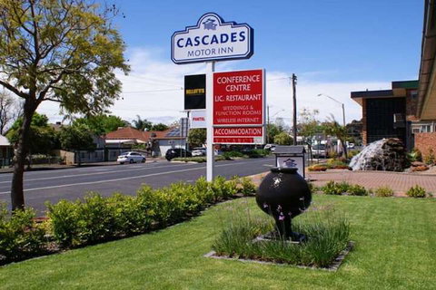 Cascades Motor Inn - Darwin Holiday 3