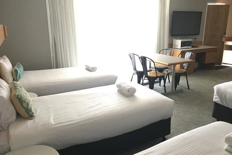 Cascades Motor Inn - Darwin Holiday 7