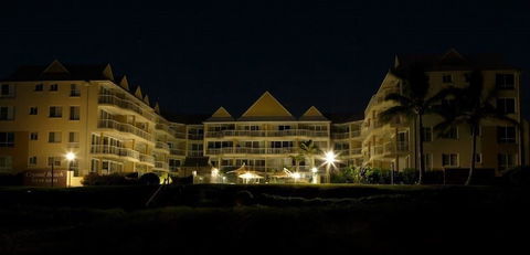 Crystal Beach Holiday Apartments - Darwin Holiday 0
