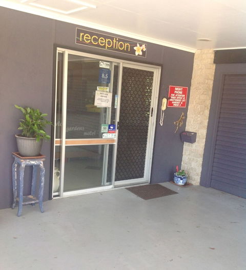 Avlon Gardens Motel - Ballina - Darwin Holiday 2