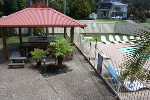 Sapphire Court Holiday Units - Darwin Holiday 6