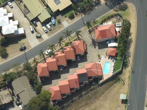 Sapphire Court Holiday Units - Darwin Holiday 3
