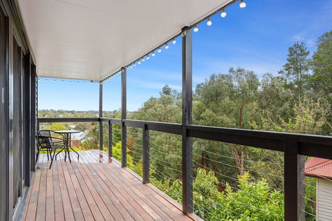 Cloverhill Hepburn Springs - Darwin Holiday 5