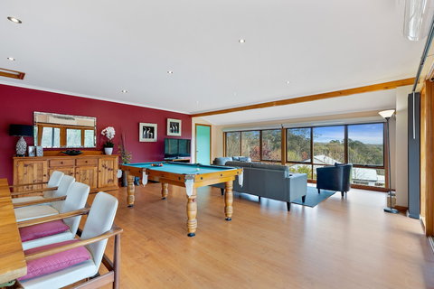 Cloverhill Hepburn Springs - Darwin Holiday 6