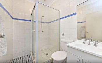 Sinclairs City Hostel - Darwin Holiday 0