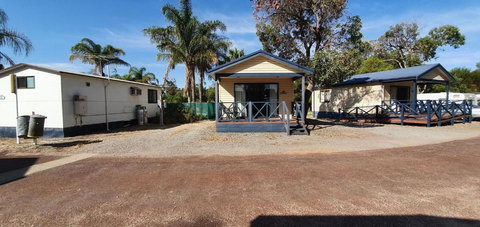 Pinjarra Caravan Park & Cabins - Darwin Holiday 1